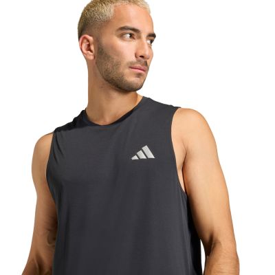 4. adidas Running Essentials Herren-T-Shirt Schwarz KB5969