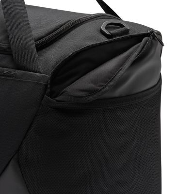 8. Nike Brasilia S Tasche Schwarz IB4394 010