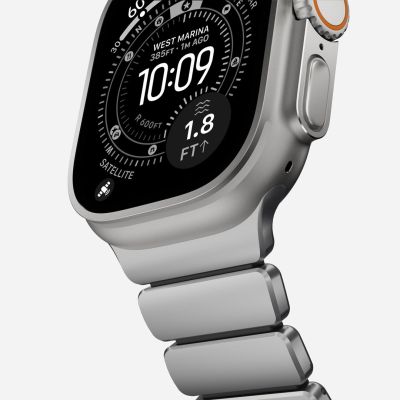 10. Nomad Stratos Armband aus natürlichem Titan