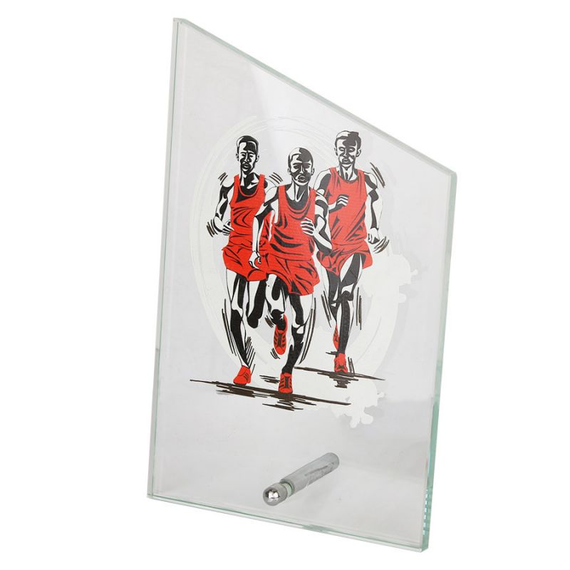 2. Triumph-Glastrophäe