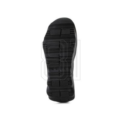 7. Crocs Echo Surge M 210079-060 shoes