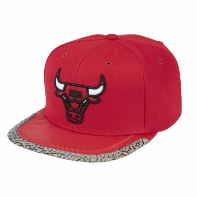 Mitchell & Ness Day 3 Snapback NBA Chicago Bulls Rote Kappe - 6HSSMM19505-CBUSCWH