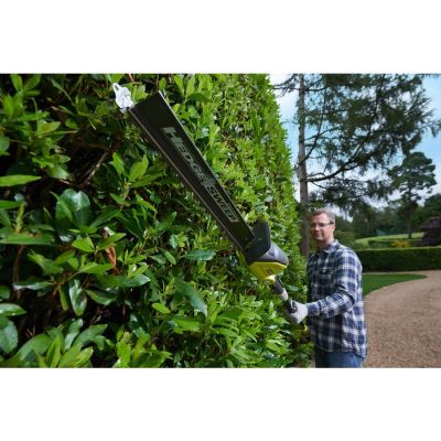 3. 18-V-Akku-Heckenschere OPT1845 von RYOBI