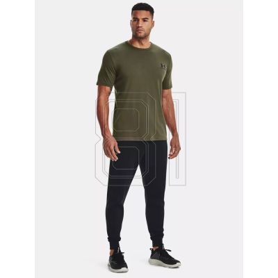 5. Under Armor T-shirt M 1326799-390