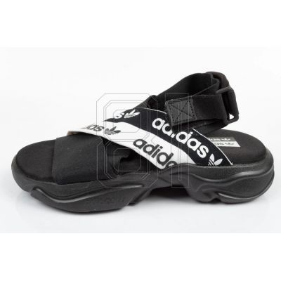 10. Adidas Magmur Sandal W EF5850 Sandalen