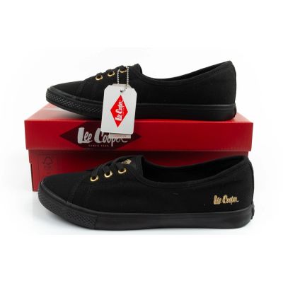 10. Lee Cooper Damenschuhe, sportliche schwarze Slip-On-Ballerinas