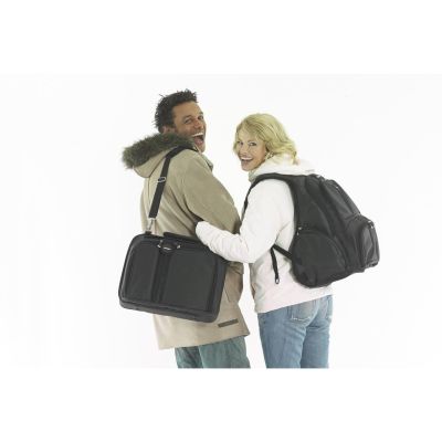 7. Kensington Contour Laptop-Rucksack – 17 Zoll/43,2 cm