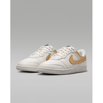5. NIKE WMNS AIR JORDAN SKYLINE LOW LE Damenschuhe (IQ6586-100)