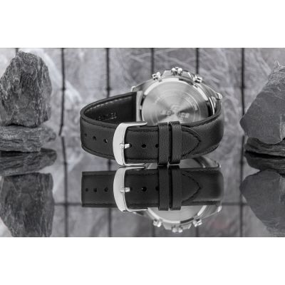 6. Herrenuhr CASIO EDIFICE EFR-552L-5AVUEF + Box