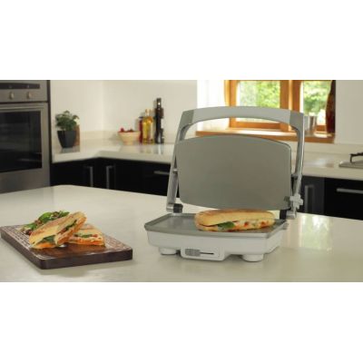 7. Breville DuraCeramic VST071X Toaster