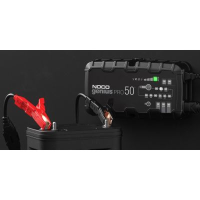 2. GENIUSPRO50 50A Profi-Akkuladegerät