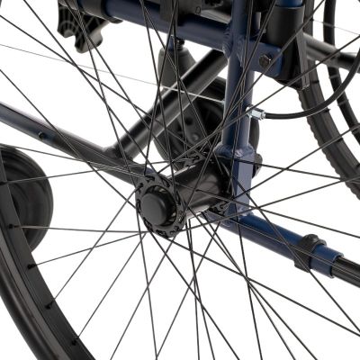 5. Rollstuhl NAVY1 aus Leichtmetall