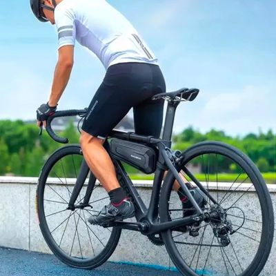 13. Rockbros B67 wasserdichte Fahrradtasche für Rahmen – Schwarz