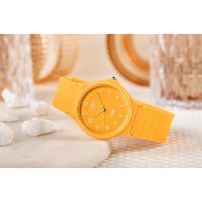 6. CASIO MQ-24B-9BEF Unisex-Damenuhr + Box