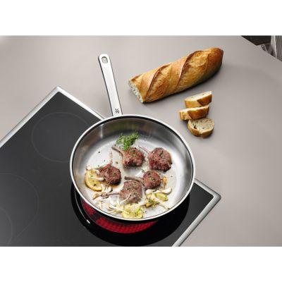 7. WMF Profi 0794649991 - Rund - Universal-Bratpfanne - Edelstahl - 250 °C - Keramik - Gas - Halogen - Induktion - Edelstahl