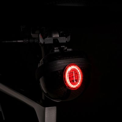 7. Rockbros Hartschalen-Satteltasche, kompakt, 0,4 l Fassungsvermögen – Carbon-Optik
