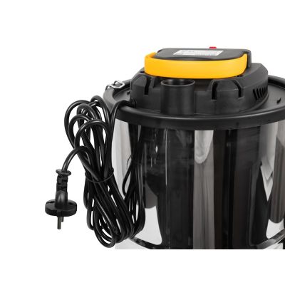 6. BLOW SCHINY VACUUM CLEAN AC2000