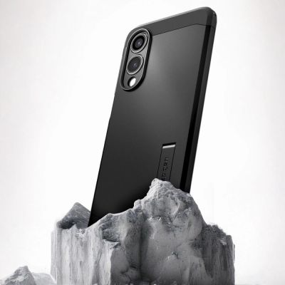 10. Spigen Tough Armor MagSafe Hülle für Samsung Galaxy S25 Edge - Schwarz