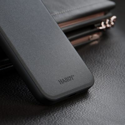 11. 3mk Hardy Apple Seidenleder MagCase für Apple iPhone 15 Plus - Schwarz