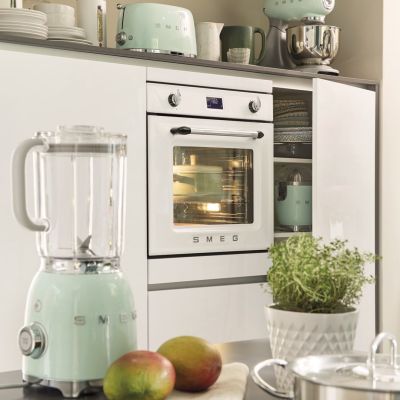 6. SMEG TSF01PGEU Toaster Pastellgrün