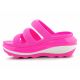 5. Crocs Mega Crush Flip-Flops mit drei Riemen 209842-6TW 