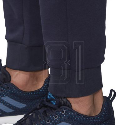 12. adidas Essentials Plain Tapered Pant FL M DU0376