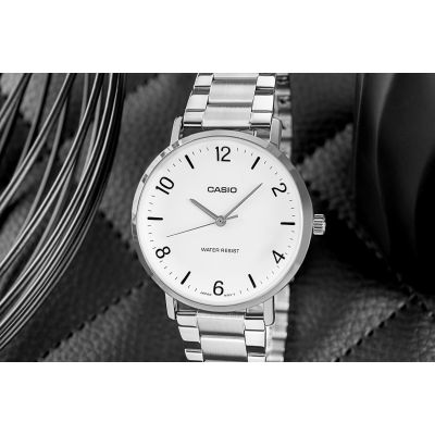 5. Herrenuhr CASIO MTP-VT03D-7BDF + Box