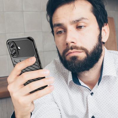 7. Thunder Case für iPhone 17 - Schwarz