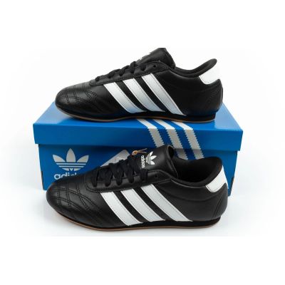 10. Adidas Damen-Sportschuhe Taekwondo Lace, schwarz, modisches Leder