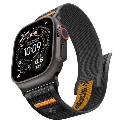 6. Spigen Athlex Air 2 Armband für Apple Watch (44 / 45 / 46 / 49 mm) – Schwarz und Orange