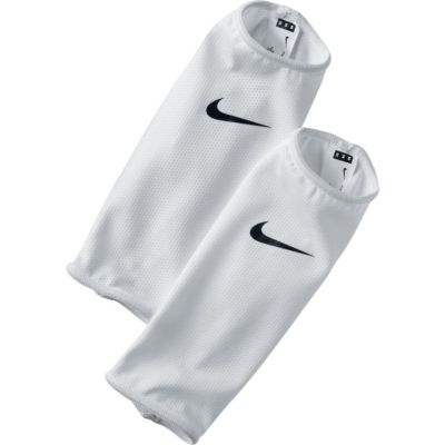 2. Nike Guard Lock Ärmel SE0174-103