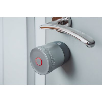 8. Yale Linus Smart Lock L2 Lite Silber Intelligentes Türschloss