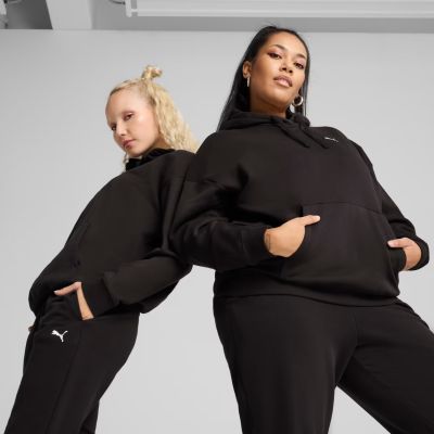 15. Puma ESS Comfort Hoodie FL W 682384 01