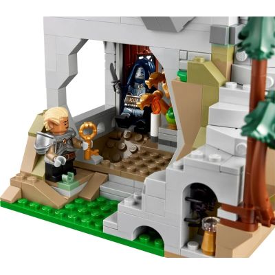 15. LEGO IDEAS 21348 Dungeons & Dragons: Die Geschichte des Roten Drachen