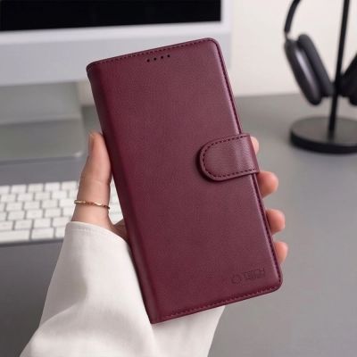 6. Tech-Protect Wallet Case für Samsung Galaxy A26 5G / A17 4G / 5G - Burgunderrot