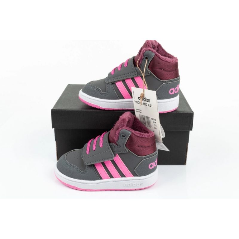 11. adidas Hoops Jr GZ7798 Sportschuhe