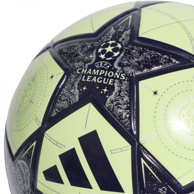 7. adidas UCL Mini Real Madrid JN7306 Fußball