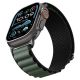 8. Armband Spigen WBF1 Armband für Apple Watch 44 / 45 / 46 / 49 mm - Schwarz und Grün