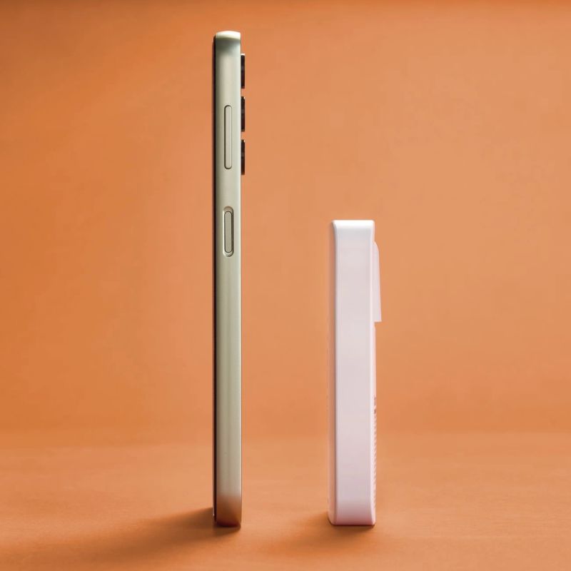16. Hama GaN 65W Ladegerät 2x USB-C 1x USB-A faltbar - Weiß