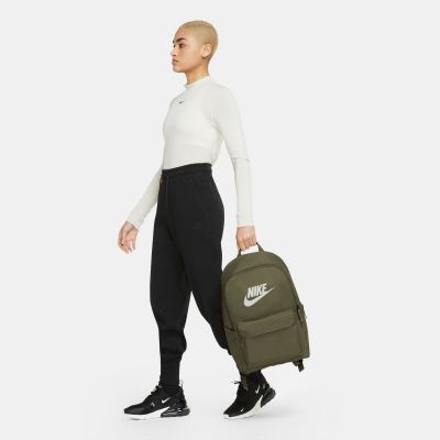 3. Nike Heritage Rucksack DC4244-222