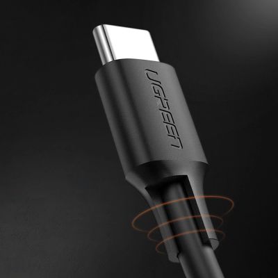 4. Ugreen US286 USB-C – USB-C PD QC 3A 480 Mbit/s 1 m Kabel – Schwarz