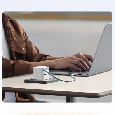 8. Cuktech AD653W 67W GaN 2x USB-C + USB-A Wandladegerät mit 70 cm einziehbarem USB-C-Kabel – Weiß