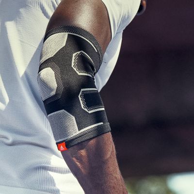 16. adidas S ADSU-12531BK Ellenbogenbandage