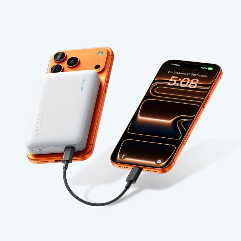8. Cuktech WPB100N 20W 10000mAh Magnetische Powerbank mit Ständer - Weiß