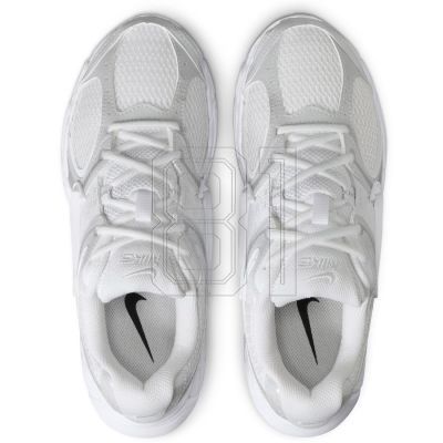 3. Nike V5 RNR W HQ7901-101 Schuhe