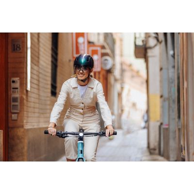 12. HJC CALIDO PLUS Fahrradhelm Weiß-Grau PERLGRAU rM