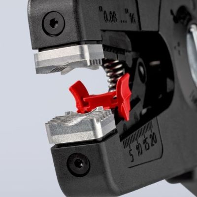 12. KNIPEX PreciStrip 16 Abisolierzange