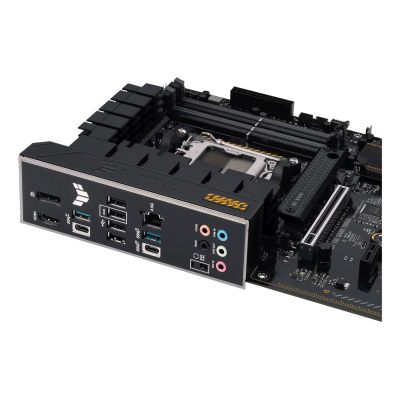 8. ASUS TUF GAMING B650-PLUS Mainboard