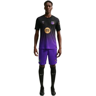 6. Nike FC Barcelona Match 2026/27 Herrenshorts Lila II1900 504