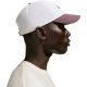 6. Nike Club Cap Weiß und Lila FB5368 104